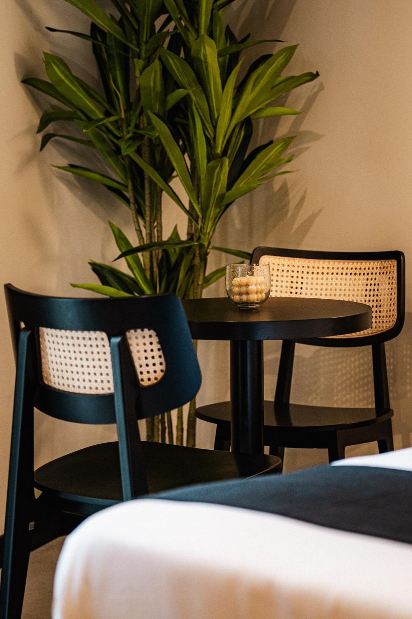 Royale Sainte Helene Boutique Hotel ビルキルカラ エクステリア 写真