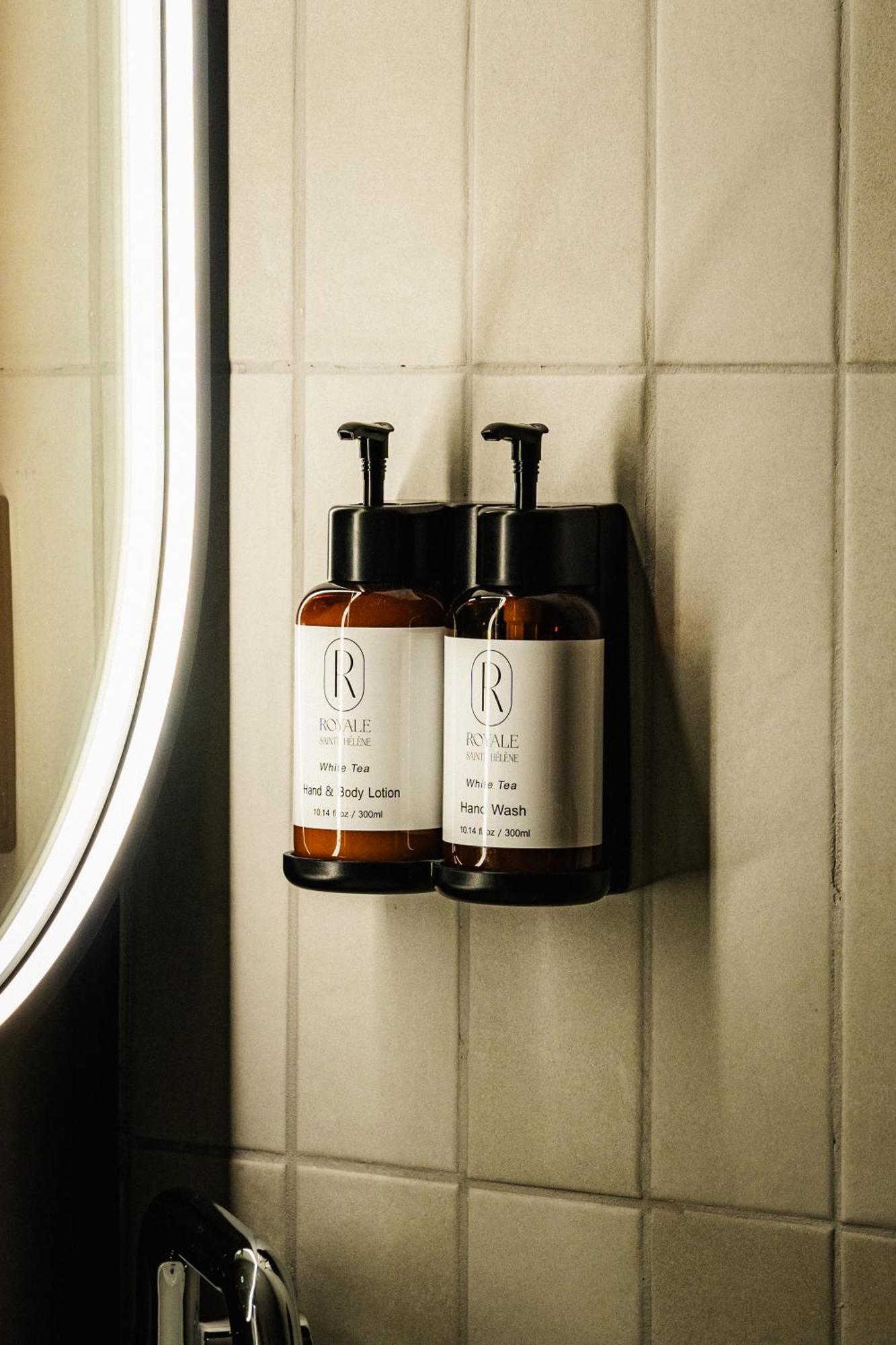 Royale Sainte Helene Boutique Hotel ビルキルカラ エクステリア 写真
